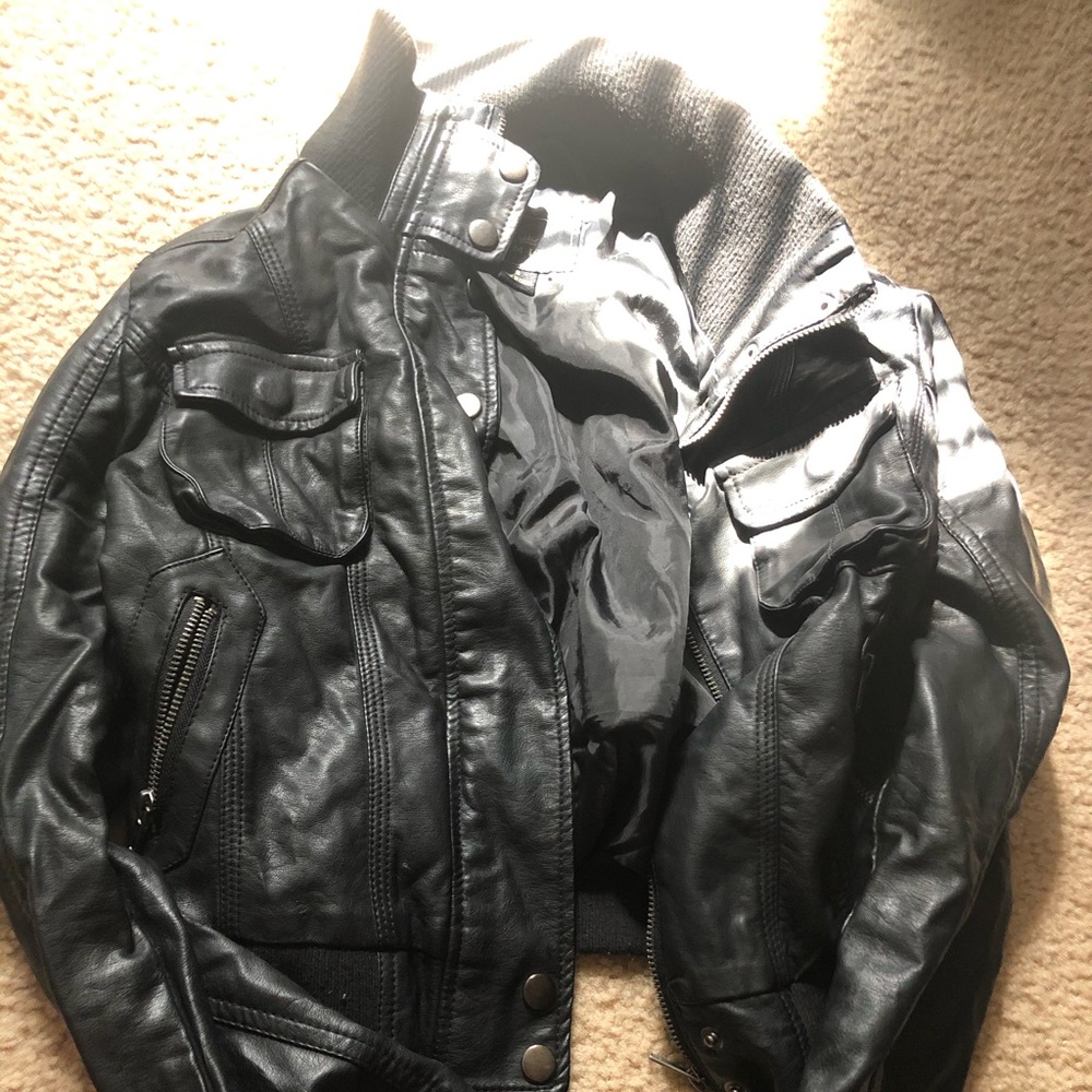 Black leather jacket size s women